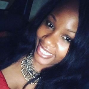 Meet your Posher, Sharonda